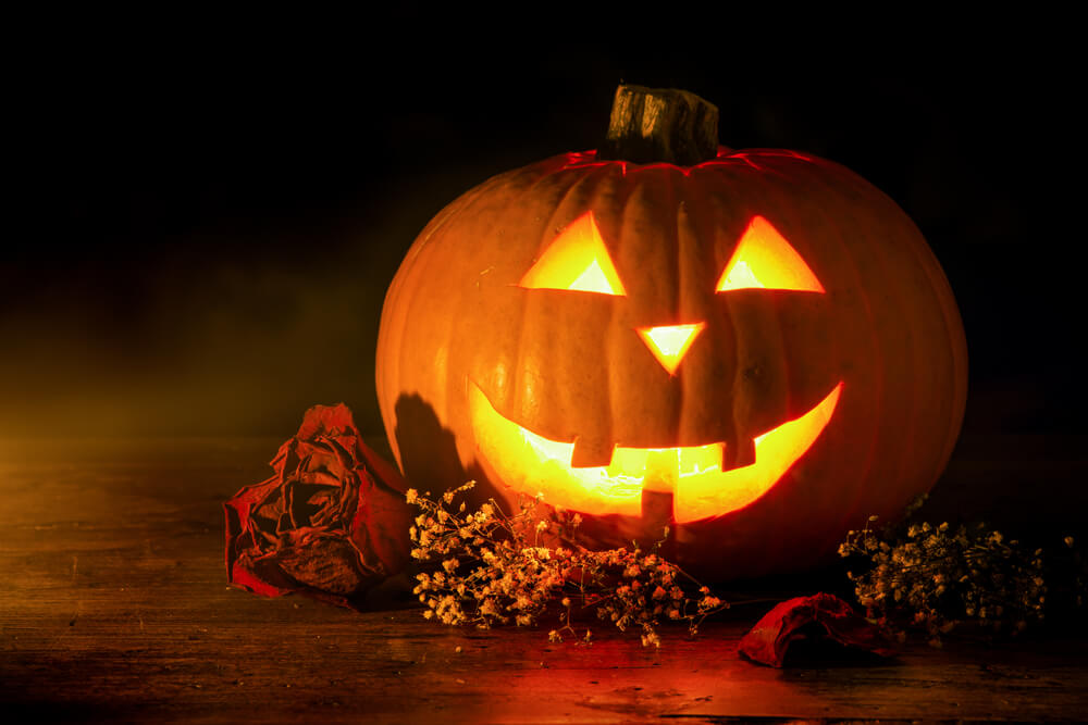 5 Spooky Date Ideas for a Perfect Halloween