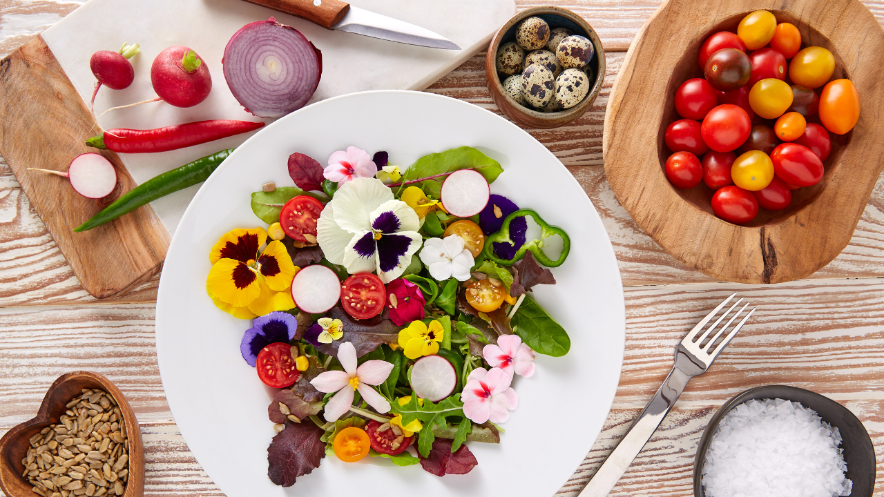 Seasonal Flowers: Elevating Your Culinary Creations