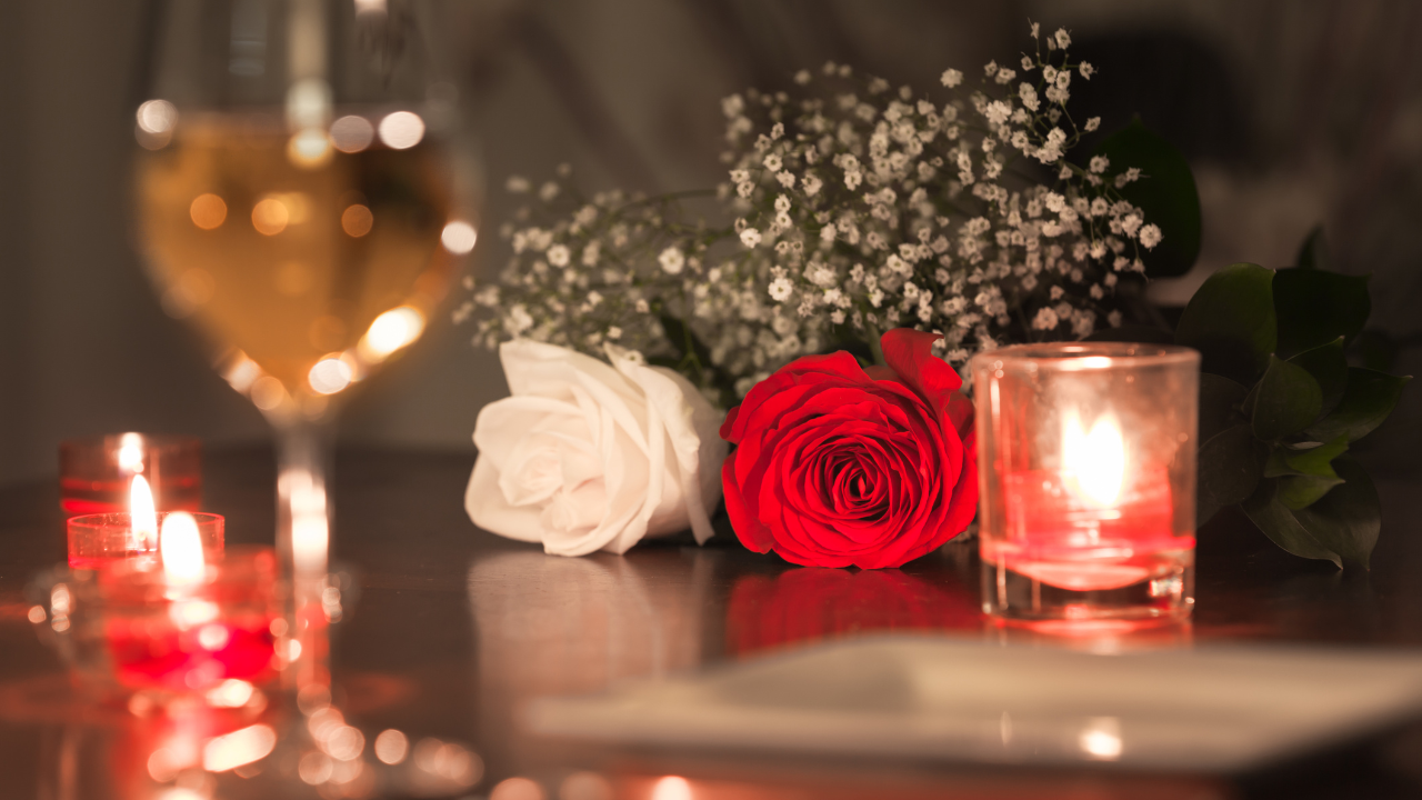 Zodiac Flowers: Astrological Guidance for Romance